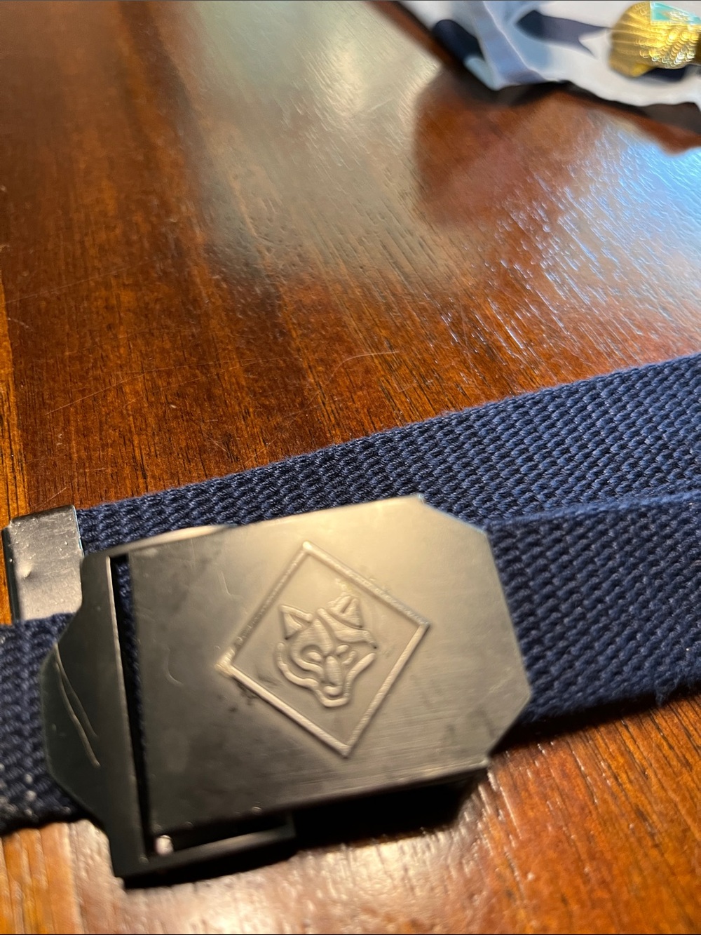 Cub Scout Navy Webbing Belt with wolf pack buckle